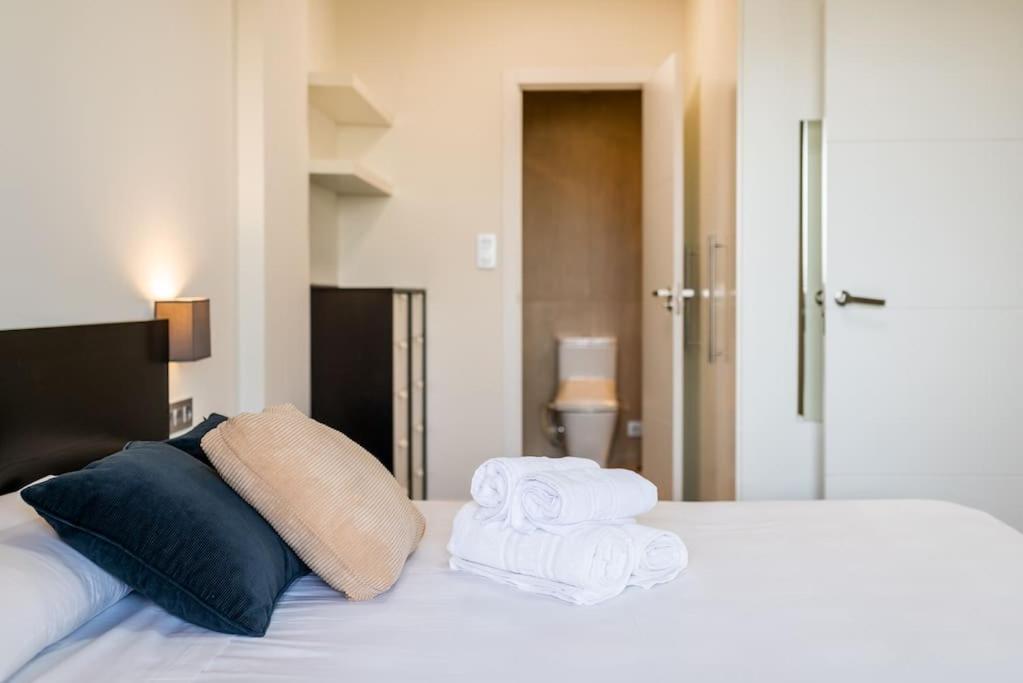Moderno Apartamento Con Piscina Y Parking Granada Bagian luar foto