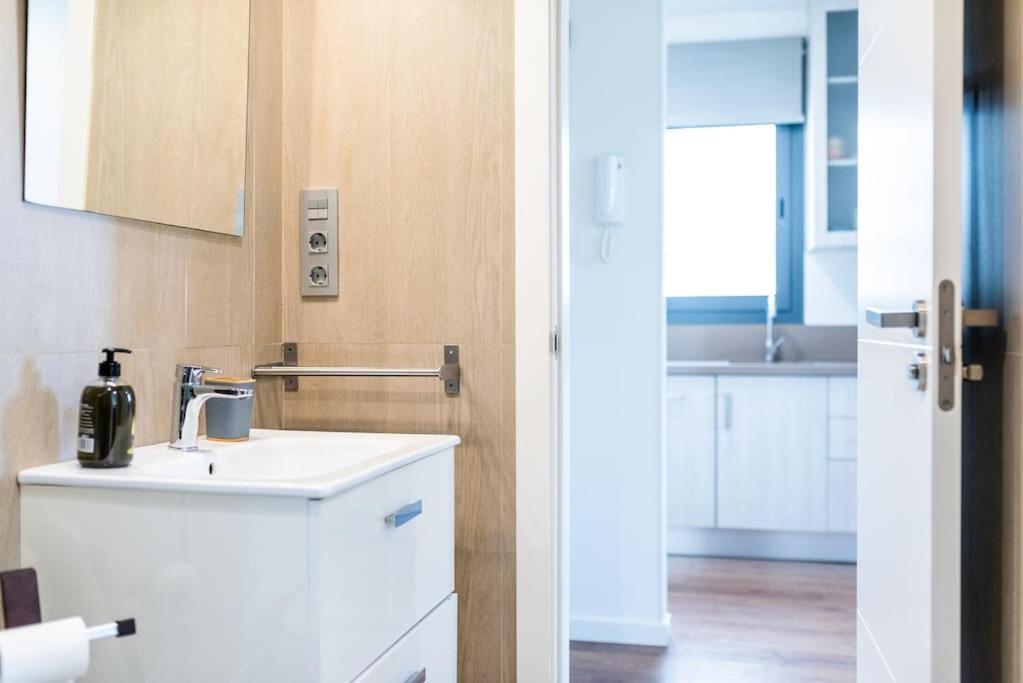 Moderno Apartamento Con Piscina Y Parking Granada Bagian luar foto