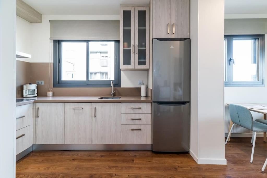 Moderno Apartamento Con Piscina Y Parking Granada Bagian luar foto